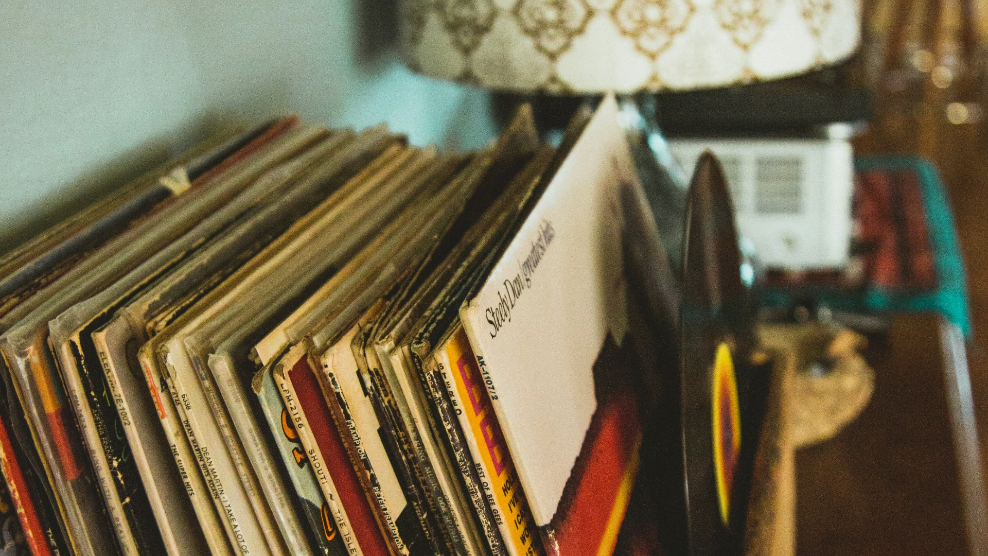 How to extract lyrics from a song and create synced LRC files